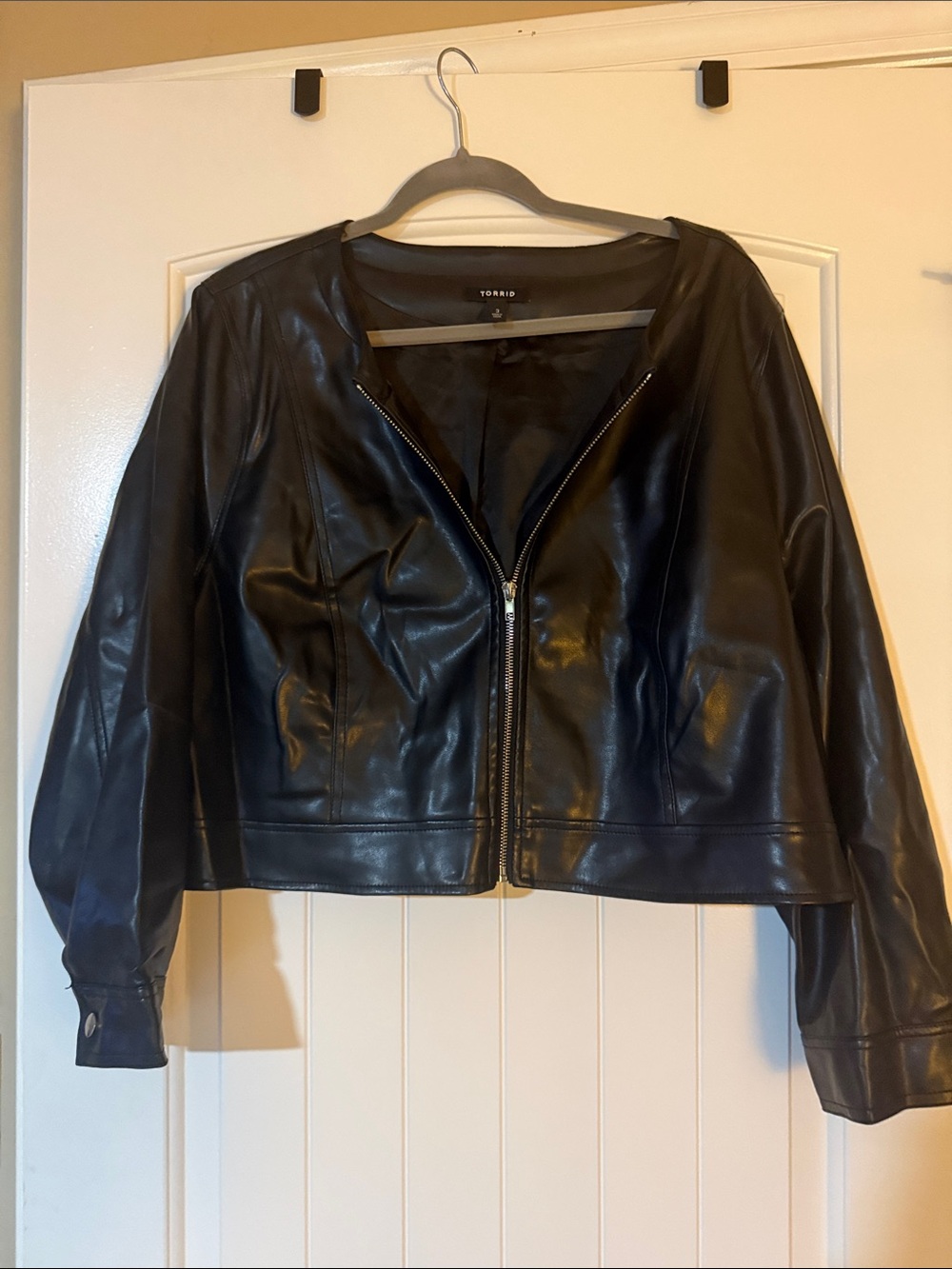 torrid Black Faux Leather Zip-Up Moto Jacket - cropped